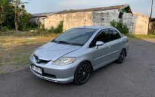 New City 1.5 IDSI A/T Th’2004