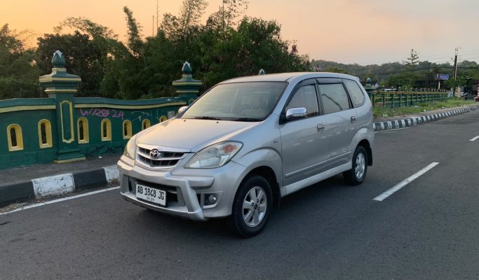 TOYOTA AVANZA G 2011 MANUAL