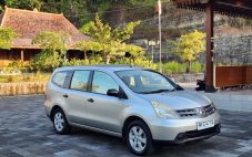 Nissan Grand Livina Sv 2010 Istimewa