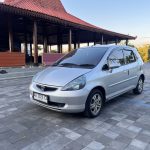 HONDA JAZZ 2005 MATIC – KM 180rb RIBU | SIAP PAKAI