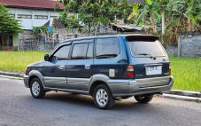 Toyota Kijang Krista 1997 Istimewa